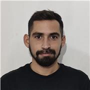 Soy un estudiante de tercer año de ingeniería naval que podría dar clase de cualquier materia de ciencias hasta bachillerato e incluso cálculo, álgebra o ecuaciones diferenciales de cualquier grado si me dejan los apuntes específicos y unos días.